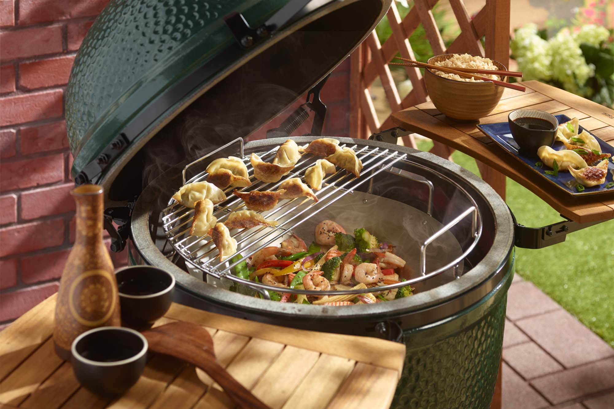 Large Big Green Egg - Meadow Creek BBQ Supply